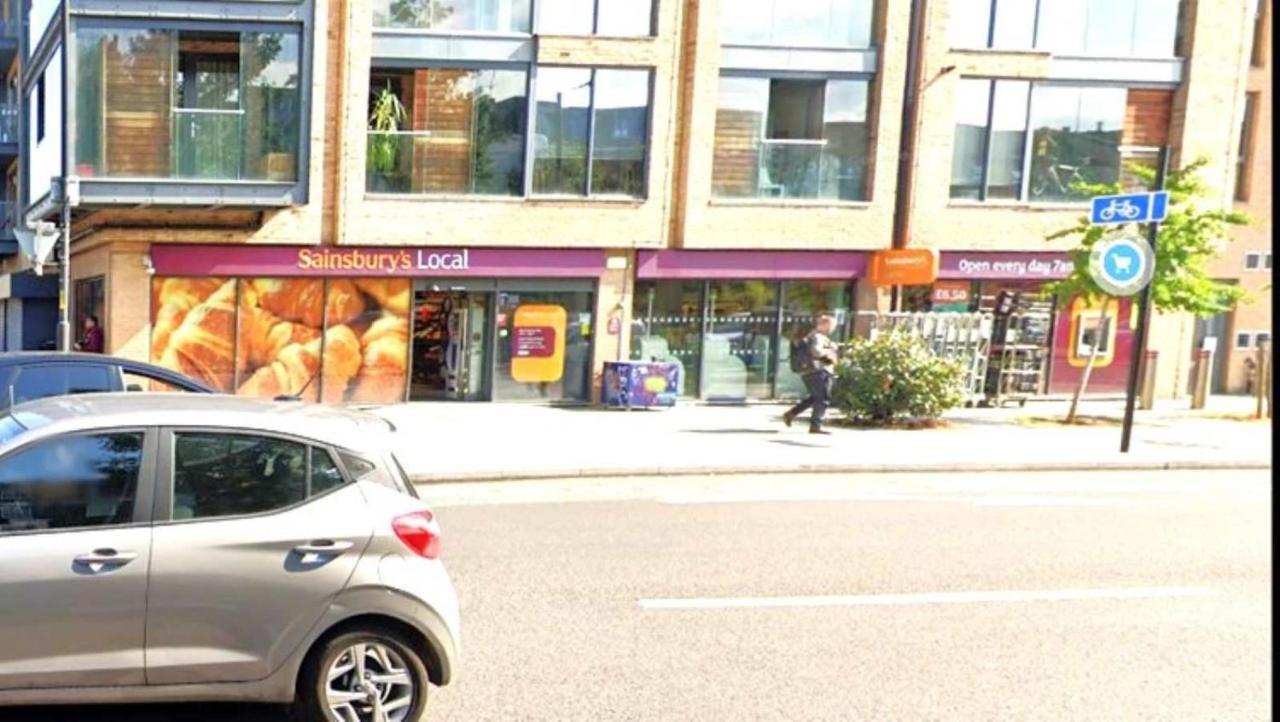 Stylish Apartment At Carlton Grove ロンドン エクステリア 写真