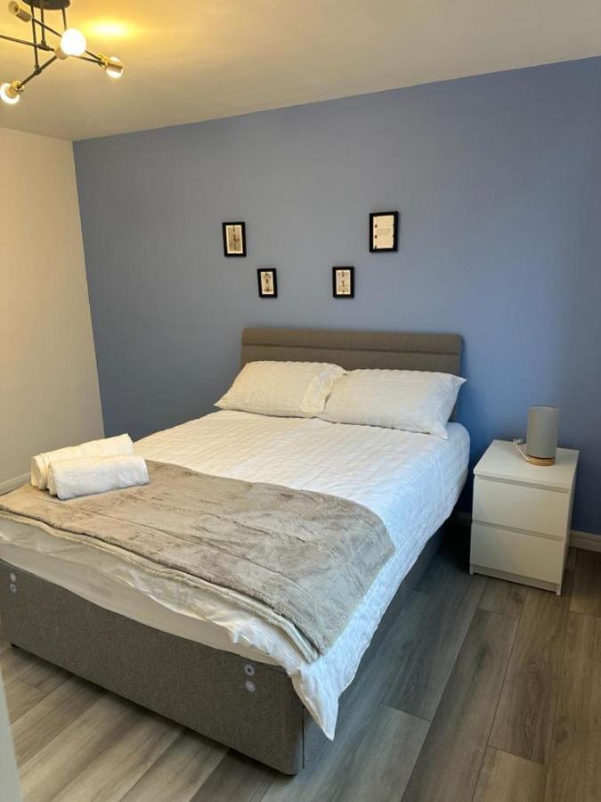 Stylish Apartment At Carlton Grove ロンドン エクステリア 写真